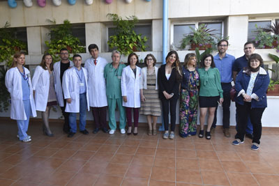 El Hospital cuenta con un jardín vertical para que los niños ingresados puedan trasplantar plantas