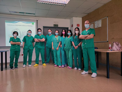 Profesionales de Enfermería de UCI en una de las sesiones de acogida