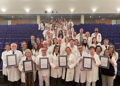 Foto familia de las 6 unidades acreditadas