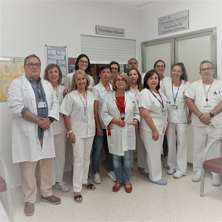 Profesionales del Servicio de Enfermedades Infecciosas