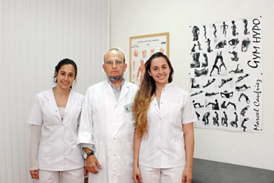Fisioterapeutas argentinas con un homólogo del Hospital Reina Sofía.