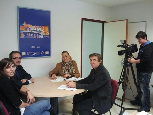 Ginecólogos del hospital entrevistados por PTV Códoba