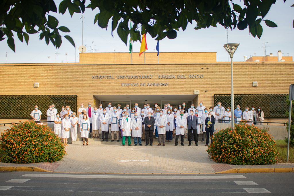 El Hospital Universitario Virgen del Rocío consolida su apuesta por la calidad con la certificación de 21 unidades