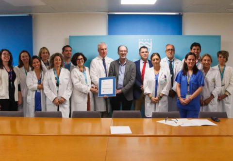 La unidad de Neurología, Neurofisiología y Neurocirugía del Hospital Regional Universitario de Málaga recibe la certificación de calidad