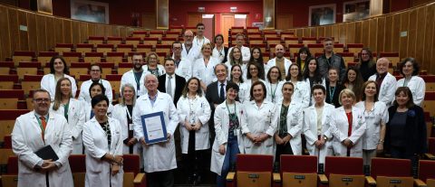 Laboratorios del Hospital Universitario Virgen de las Nieves recibe la certificación Óptima de calidad