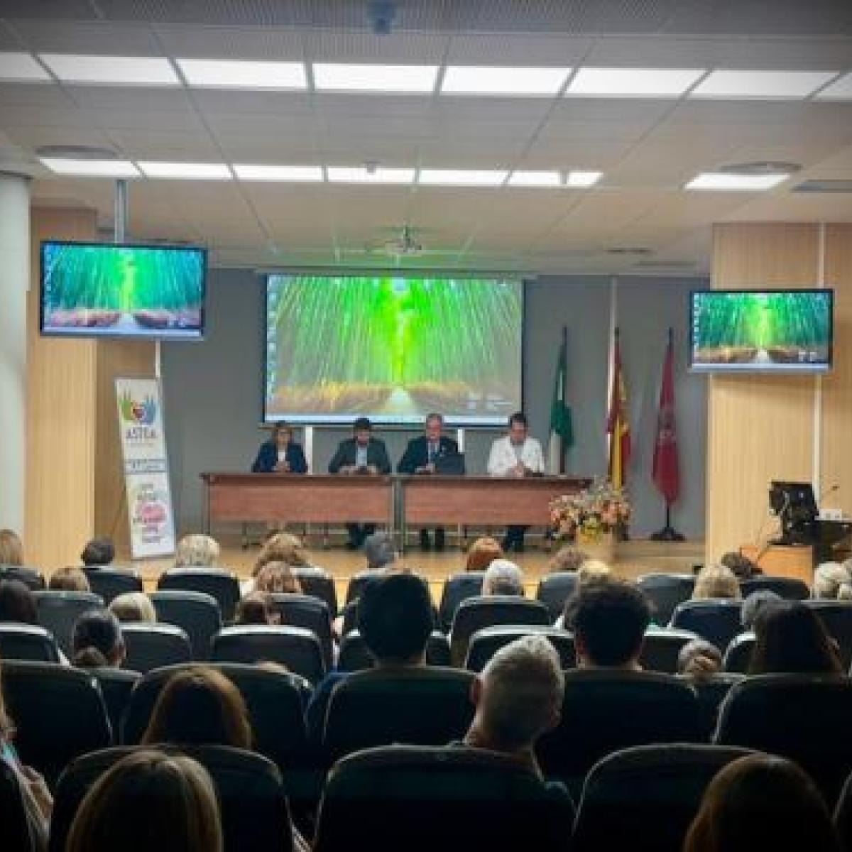 Personas en el foro sobre el Trastorno del Espectro Autista organizado por Astea