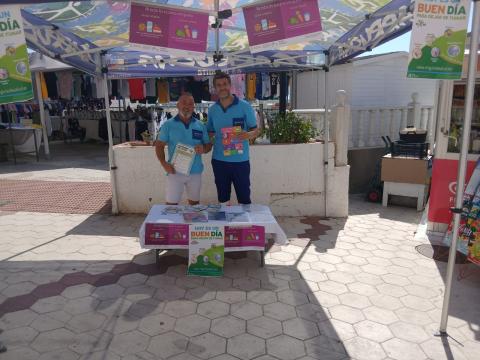 Profesionales en el mercado de Garrucha