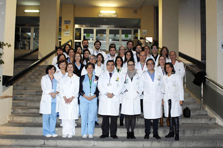Equipo de Profesionales del Servicio de Oncología Equipo de Profesionales del Servicio de Oncología
