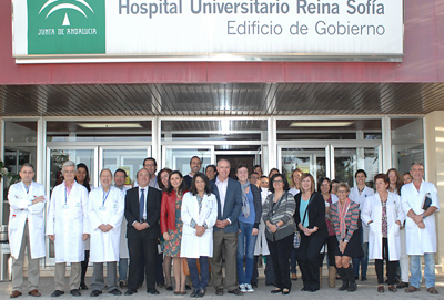 Responsables del hospital y de la consejería recibieron a la delegación californiana.